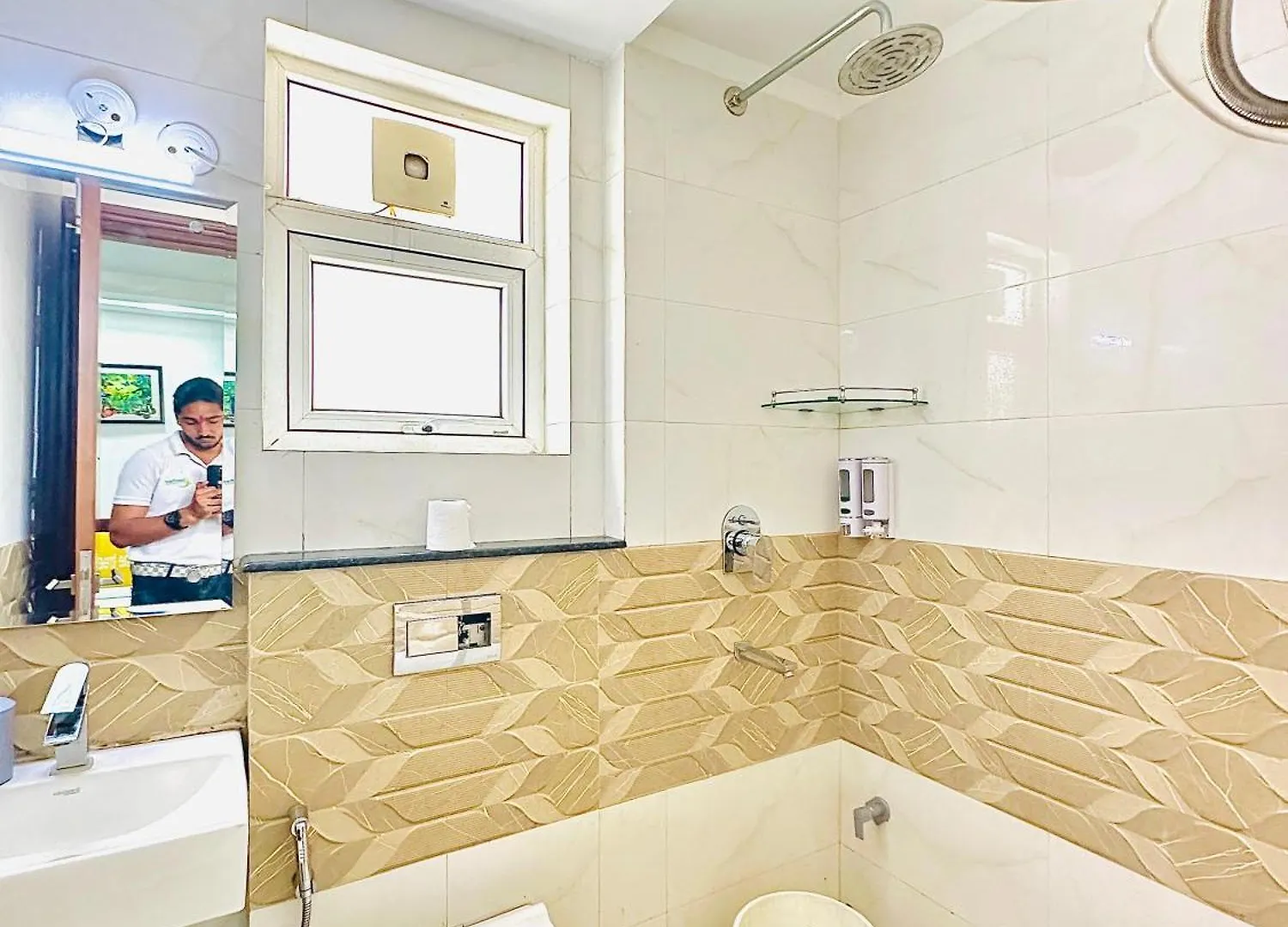 アパート Lime Tree 4Bhk Golf Course Extention Road, Sector 57-Gurugram グルガウン
